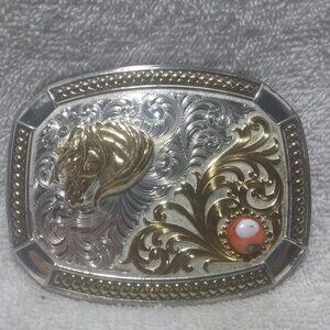 Montana Silversmiths Buckle Horse Head Gold Swirl Corner Stone Fully Engraved
